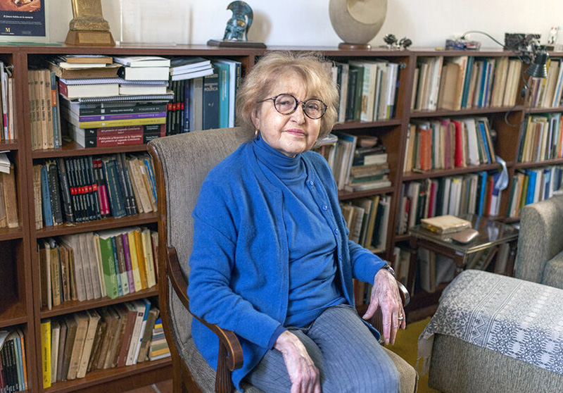 Adriana Puiggrós: “La desescolarización es parte de la destrucción del Estado” Adriana Puiggrós: “La desescolarización es parte de la destrucción del Estado”