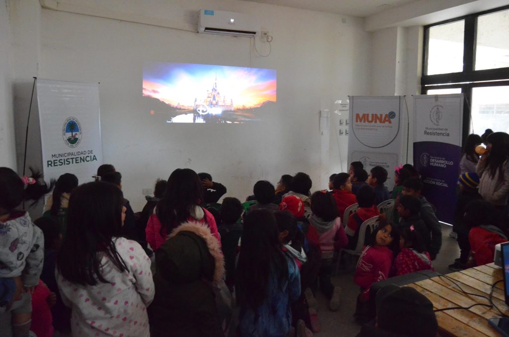 La municipalidad celebró el mes de las infancias en el barrio Toba