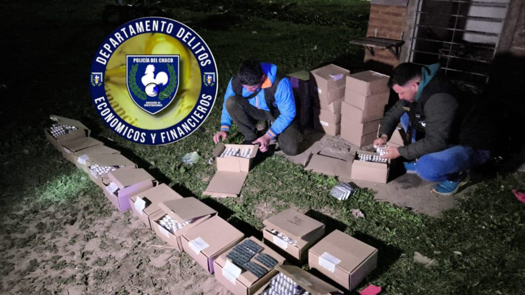 Intentaban vender ilegalmente pastillas para la diabetes en Villa Tiro Federal: la policía secuestró casi 30 mil pastillas Intentaban vender ilegalmente pastillas para la diabetes en Villa Tiro Federal: la policía secuestró casi 30 mil pastillas