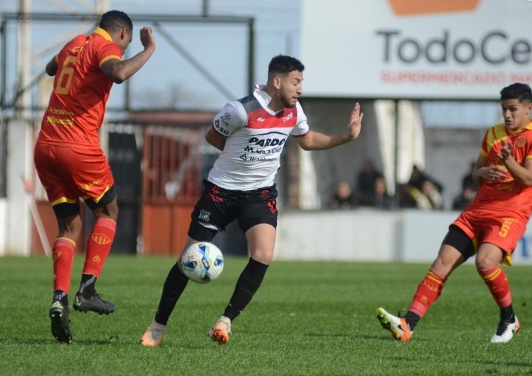 Federal A: Sarmiento finalmente jugará el domingo ante Gimnasia Federal A: Sarmiento finalmente jugará el domingo ante Gimnasia