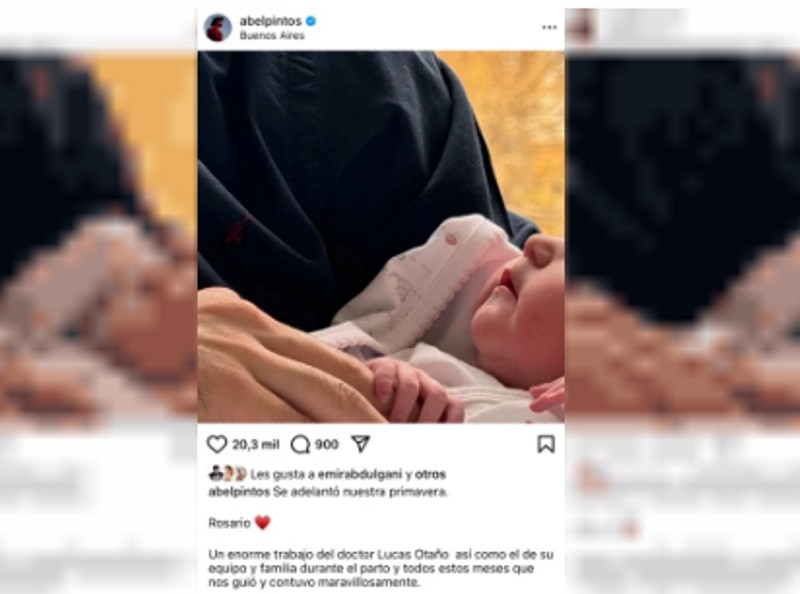 Abel Pintos anunció el nacimiento de su hija Rosario: “Se adelantó nuestra primavera” Abel Pintos anunció el nacimiento de su hija Rosario: “Se adelantó nuestra primavera”