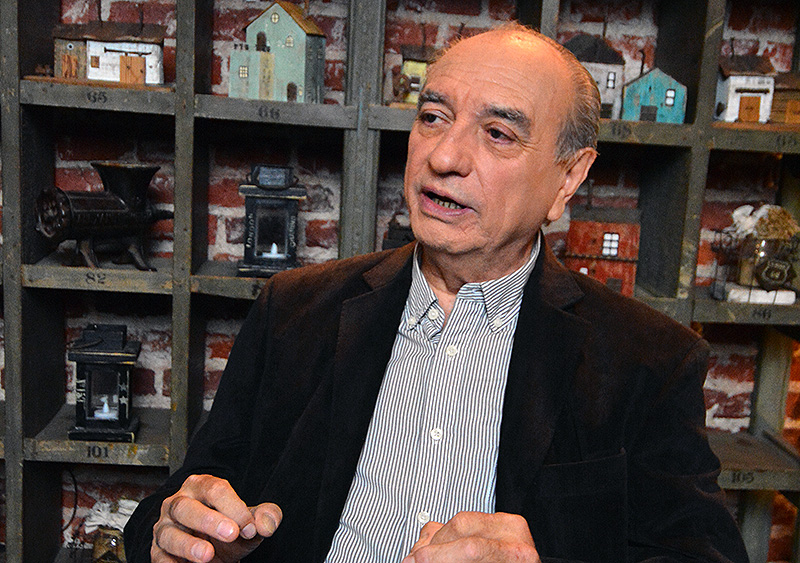 ”Siempre al acecho de los trabajadores, muestran su cara mas dura con jubilaciones de hambre” ”Siempre al acecho de los trabajadores, muestran su cara mas dura con jubilaciones de hambre”