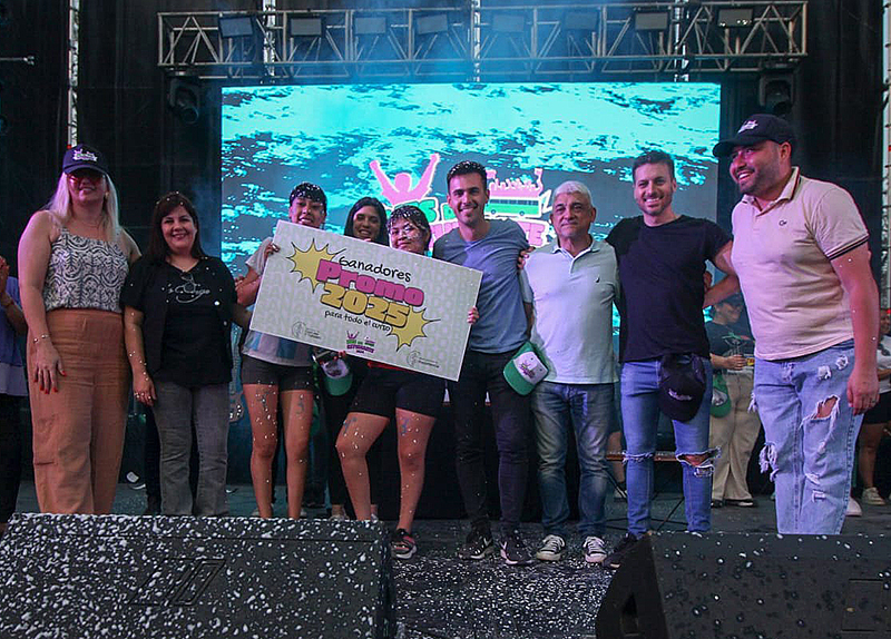 Resistencia fue un superclásico con la Estudiantina 2024 que explotó en el Parque Resistencia fue un superclásico con la Estudiantina 2024 que explotó en el Parque