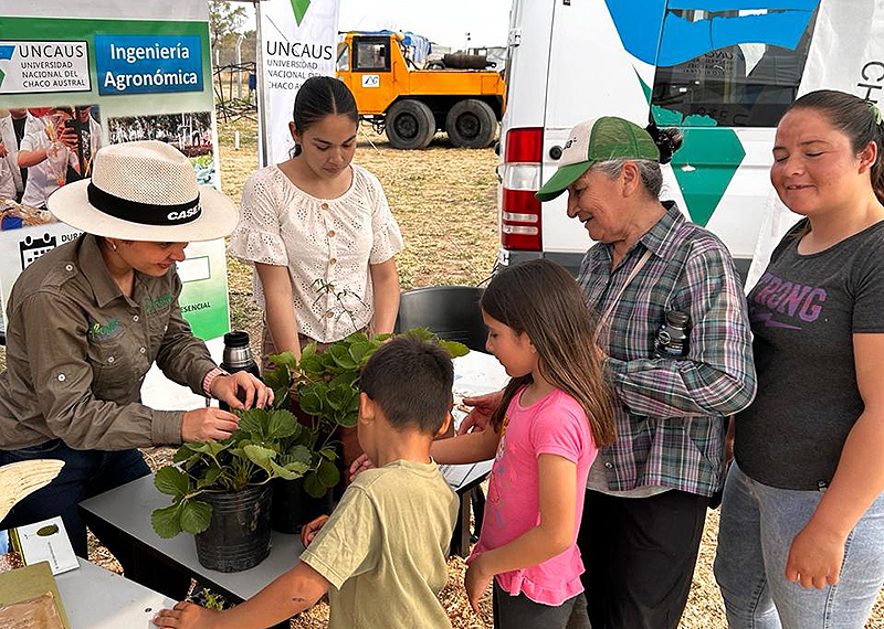 Con seis carreras la UNCAus participó de Agronea Pampa 2024 Con seis carreras la UNCAus participó de Agronea Pampa 2024
