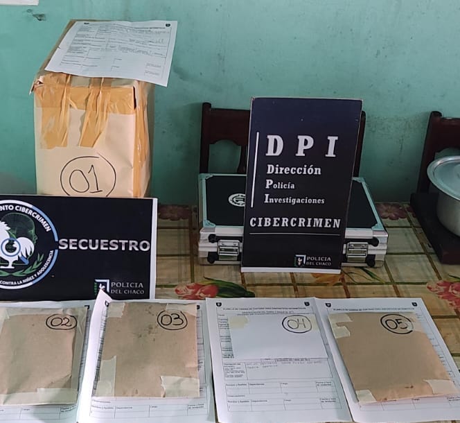 Allanamiento, secuestros y un detenido por distribución de material de abuso sexual infantil Allanamiento, secuestros y un detenido por distribución de material de abuso sexual infantil