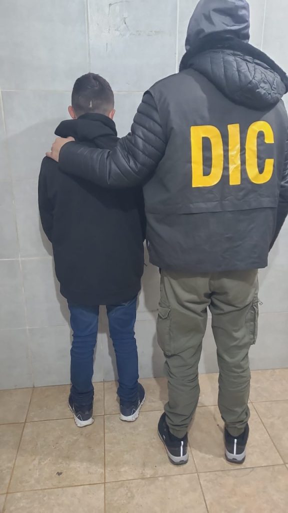 Detienen a un joven por ser el presunto autor del robo a un comercio de Resistencia