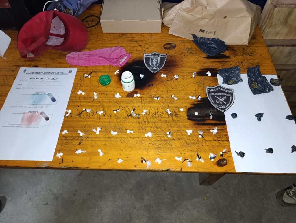 Incautan 57 dosis de droga en el barrio San Antonio