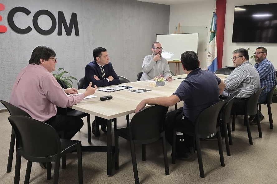 La Justicia provincial y ECOM Chaco afianzan una alianza tecnológica La Justicia provincial y ECOM Chaco afianzan una alianza tecnológica