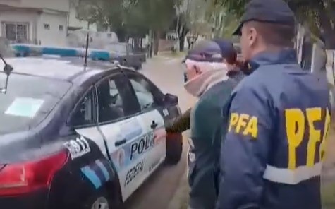 Un jubilado prófugo fue capturado por abusar sexualmente de sus nietas menores Un jubilado prófugo fue capturado por abusar sexualmente de sus nietas menores