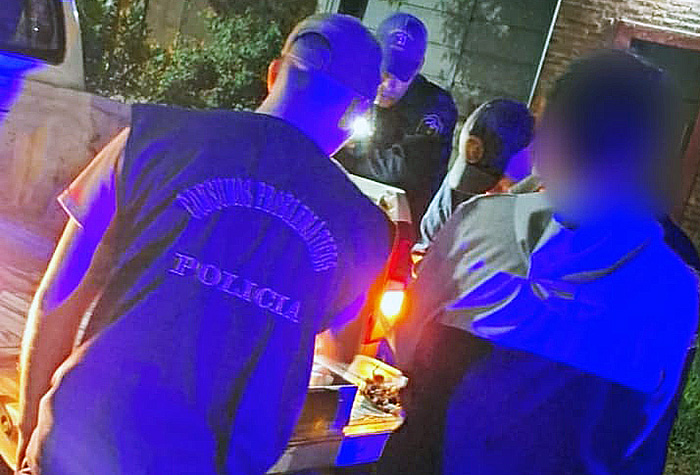 Violento episodio familiar en Las Breñas: dos personas resultaron heridas con arma blanca Violento episodio familiar en Las Breñas: dos personas resultaron heridas con arma blanca