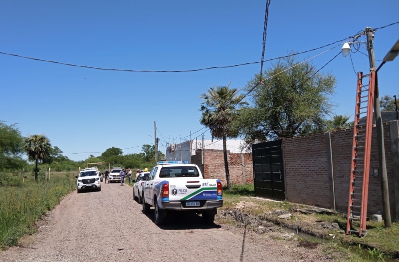 Conexiones ilegales: tres detenidos en el barrio Montecarlo Conexiones ilegales: tres detenidos en el barrio Montecarlo