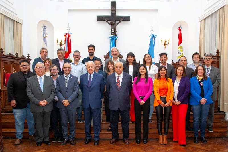 El Foro de Prensa de JUFEJUS analizó la influencia de la IA en la comunicación judicial El Foro de Prensa de JUFEJUS analizó la influencia de la IA en la comunicación judicial