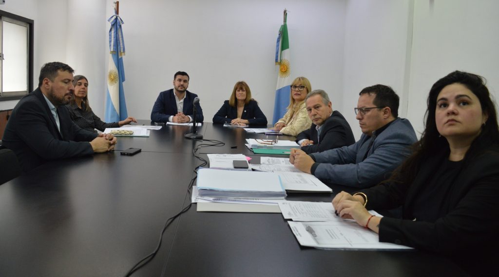 Tribunal Electoral se reunió con la Comisión de Hacienda por presupuesto 2025