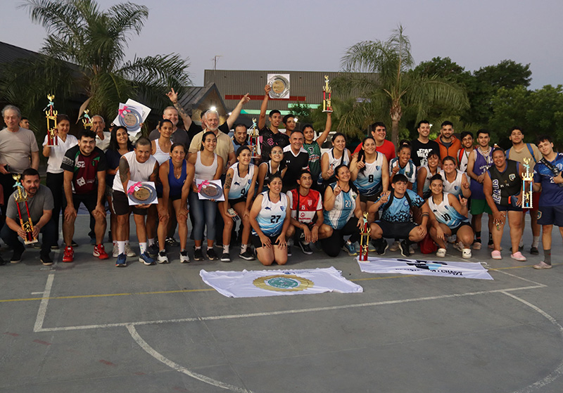 Gran cierre tuvieron las Primeras Olimpiadas Médicas en Resistencia Gran cierre tuvieron las Primeras Olimpiadas Médicas en Resistencia