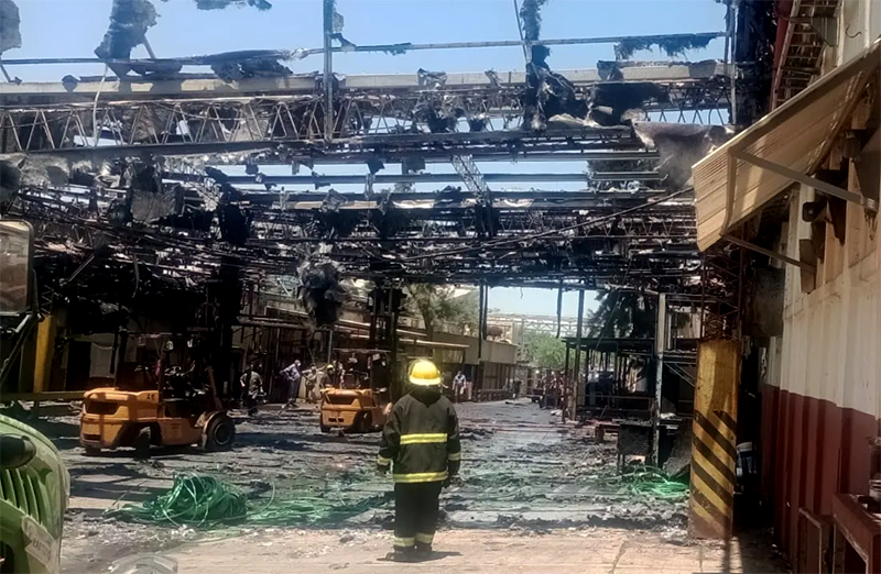 Impactante incendio en Las Toscas: ardió la curtiembre Arlei, principal fuente laboral de la localidad Impactante incendio en Las Toscas: ardió la curtiembre Arlei, principal fuente laboral de la localidad