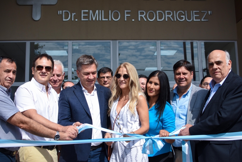 En Quitilipi, su ciudad natal, Zdero inauguró el nuevo Hospital “Dr. Emilio F. Rodríguez” En Quitilipi, su ciudad natal, Zdero inauguró el nuevo Hospital “Dr. Emilio F. Rodríguez”