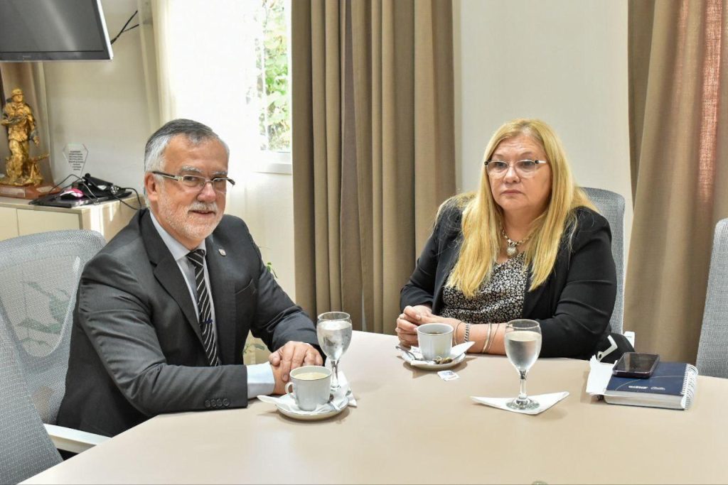 Del Río y Delgado analizaron temas de interés para los Poderes judicial y legislativo