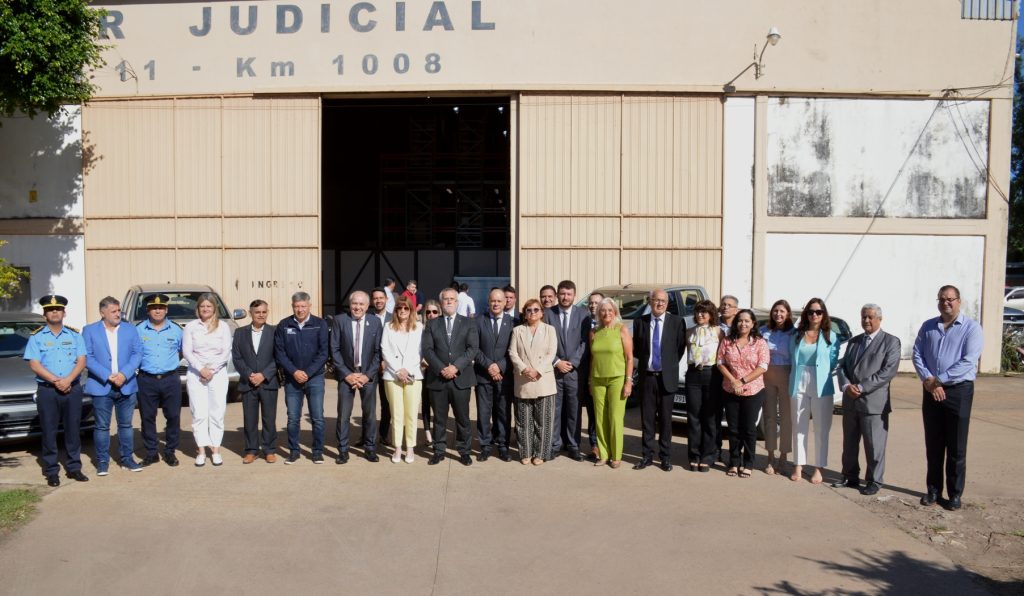 STJ entregó a otras dependencias estatales vehículos decomisados en la lucha contra el delito