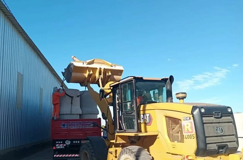 Comenzó la reactivación de la Autovía 12 en Corrientes: llegaron las primeras máquinas Comenzó la reactivación de la Autovía 12 en Corrientes: llegaron las primeras máquinas