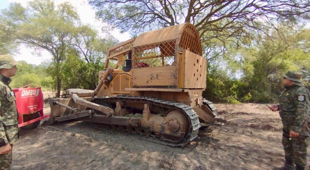 Piden la detención e indagatoria de un empresario forestal por violar la cautelar que frenó los desmontes
