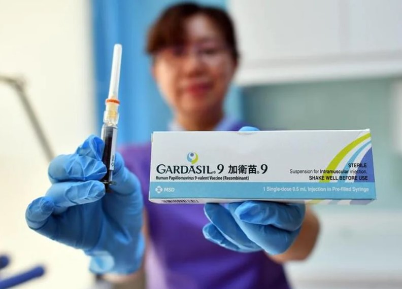 China administra primera dosis de vacuna contra VPH para hombres China administra primera dosis de vacuna contra VPH para hombres