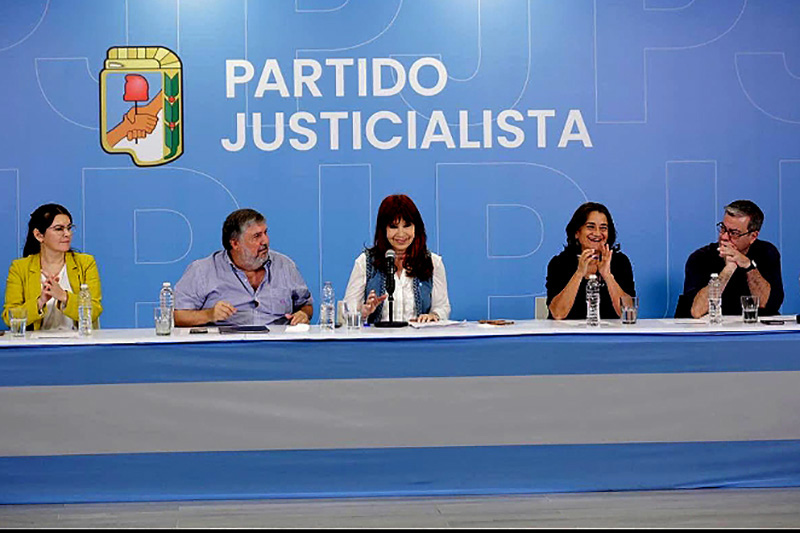 Cristina Kirchner lanzó al Consejo Nacional del PJ para poner en marcha la oposición a Milei Cristina Kirchner lanzó al Consejo Nacional del PJ para poner en marcha la oposición a Milei