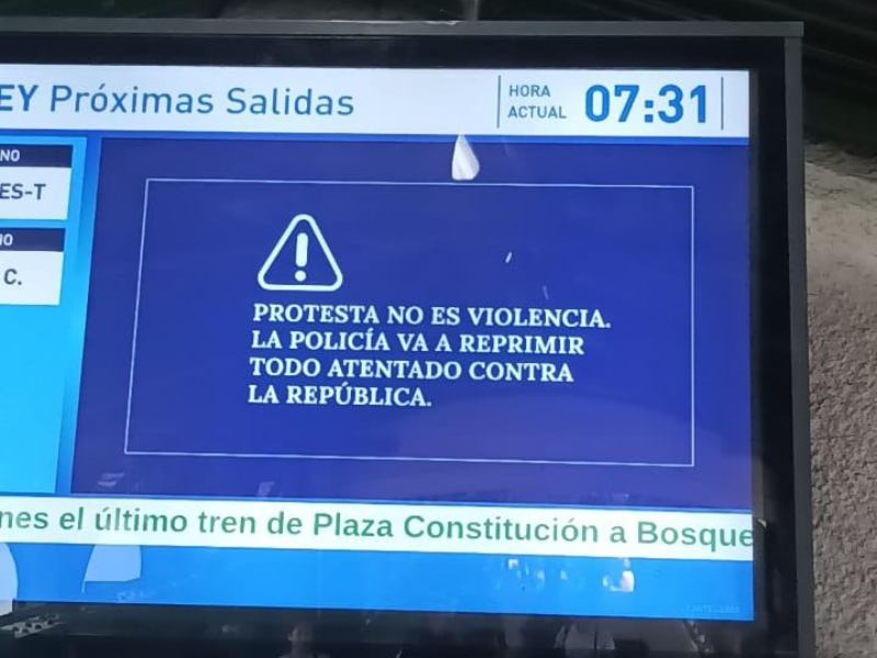 “La policía va a reprimir”: el Gobierno amenaza desde las estaciones de trenes “La policía va a reprimir”: el Gobierno amenaza desde las estaciones de trenes