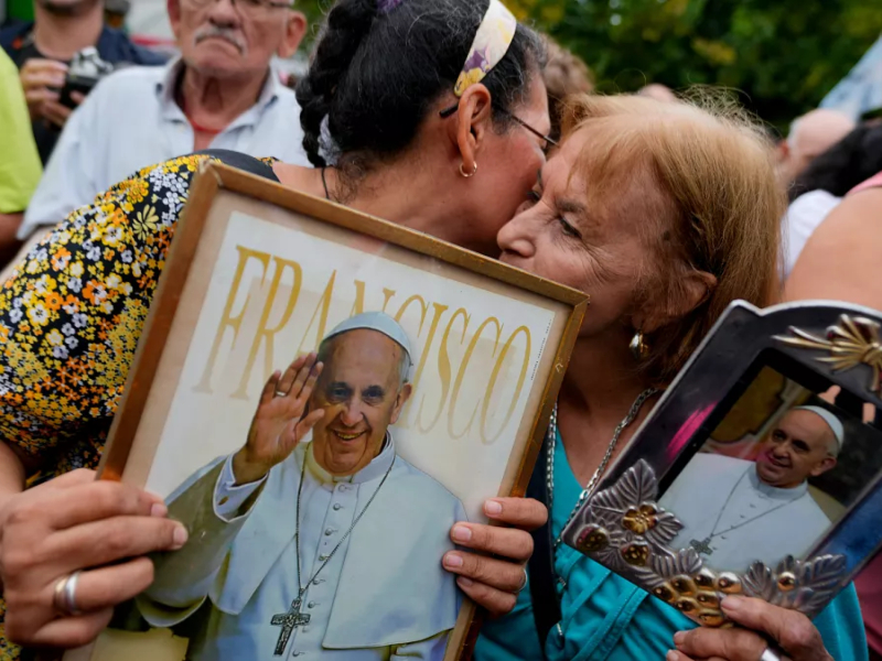 Último parte: el Papa pasó “una noche tranquila”, pero su pronóstico sigue siendo reservado Último parte: el Papa pasó “una noche tranquila”, pero su pronóstico sigue siendo reservado