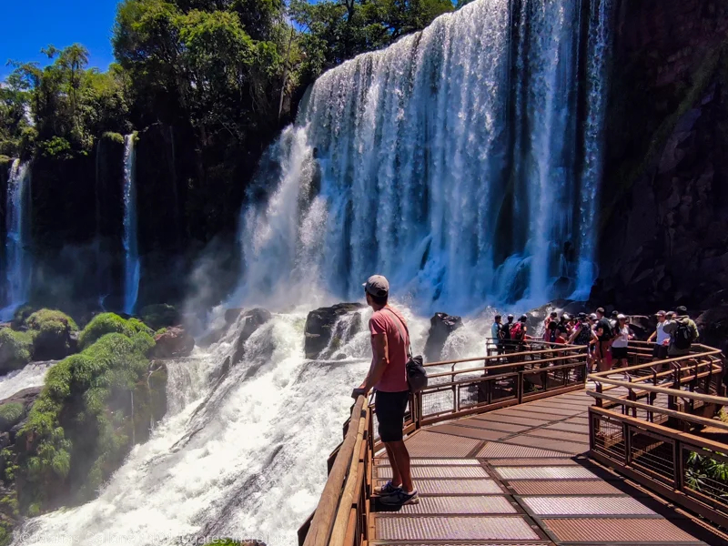 El Gobierno desreguló el turismo en los parques nacionales El Gobierno desreguló el turismo en los parques nacionales