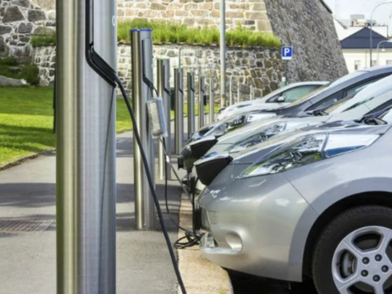 Abren el proceso para a la importación sin aranceles de vehículos eléctricos e híbridos Abren el proceso para a la importación sin aranceles de vehículos eléctricos e híbridos