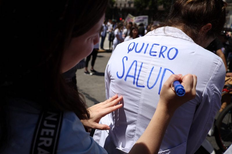 Desmantelamiento: renuncia masiva de médicos a las direcciones de Vacunas, VIH, Tuberculosis y Lepra del Ministerio de Salud Desmantelamiento: renuncia masiva de médicos a las direcciones de Vacunas, VIH, Tuberculosis y Lepra del Ministerio de Salud