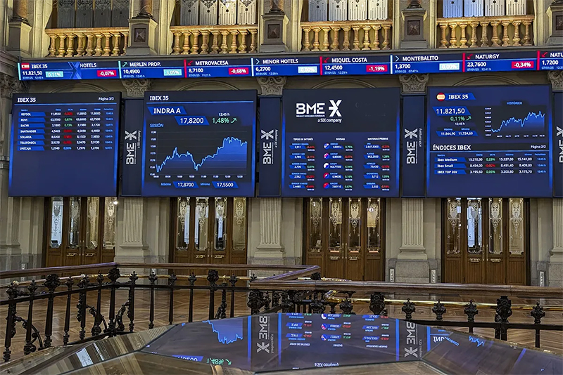 Las bolsas europeas caen por otra escalada en la guerra comercial con el oro en máximos Las bolsas europeas caen por otra escalada en la guerra comercial con el oro en máximos