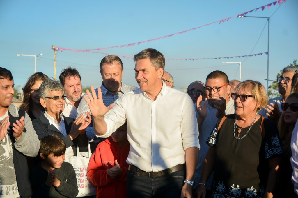 Zdero inauguró 30 nuevas cuadras de pavimento urbano en el barrio UPCP en Resistencia