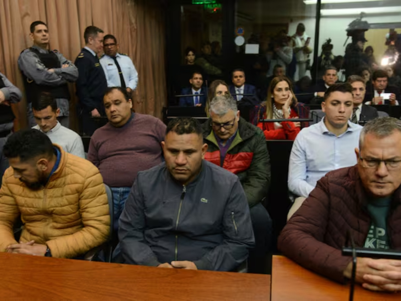 Casación confirmó la cadena perpetua para los policías que mataron a Lucas González por odio racial Casación confirmó la cadena perpetua para los policías que mataron a Lucas González por odio racial