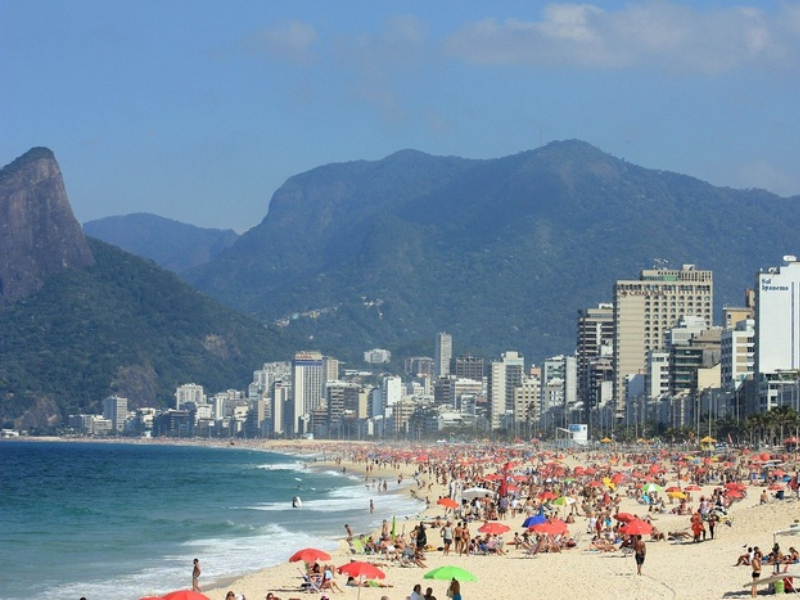 Brasil batió su récord de turistas internacionales en el primer trimestre del año Brasil batió su récord de turistas internacionales en el primer trimestre del año