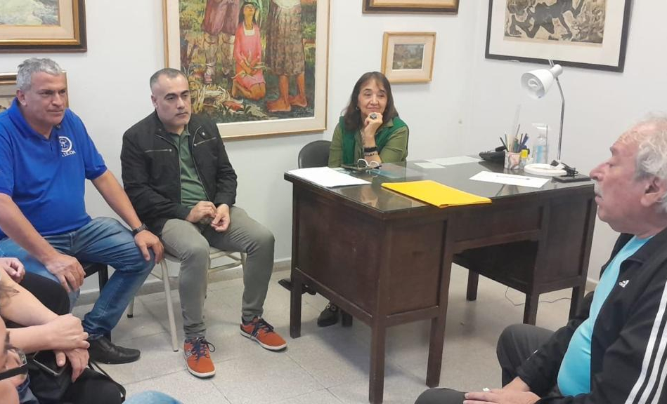 Docentes de Bellas Artes reconocieron a la ATECH su compromiso y trabajo por la estabilidad laboral del sector Docentes de Bellas Artes reconocieron a la ATECH su compromiso y trabajo por la estabilidad laboral del sector