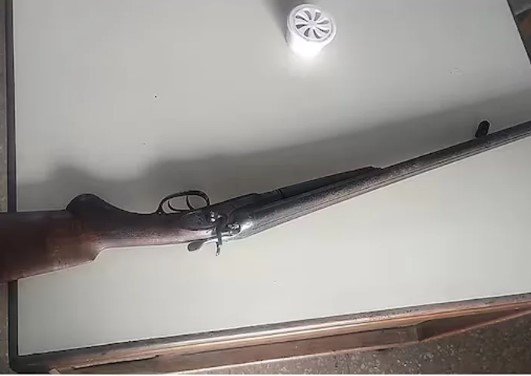 Un niño de 12 años manipulaba un arma y mató a un amigo en Santiago del Estero Un niño de 12 años manipulaba un arma y mató a un amigo en Santiago del Estero