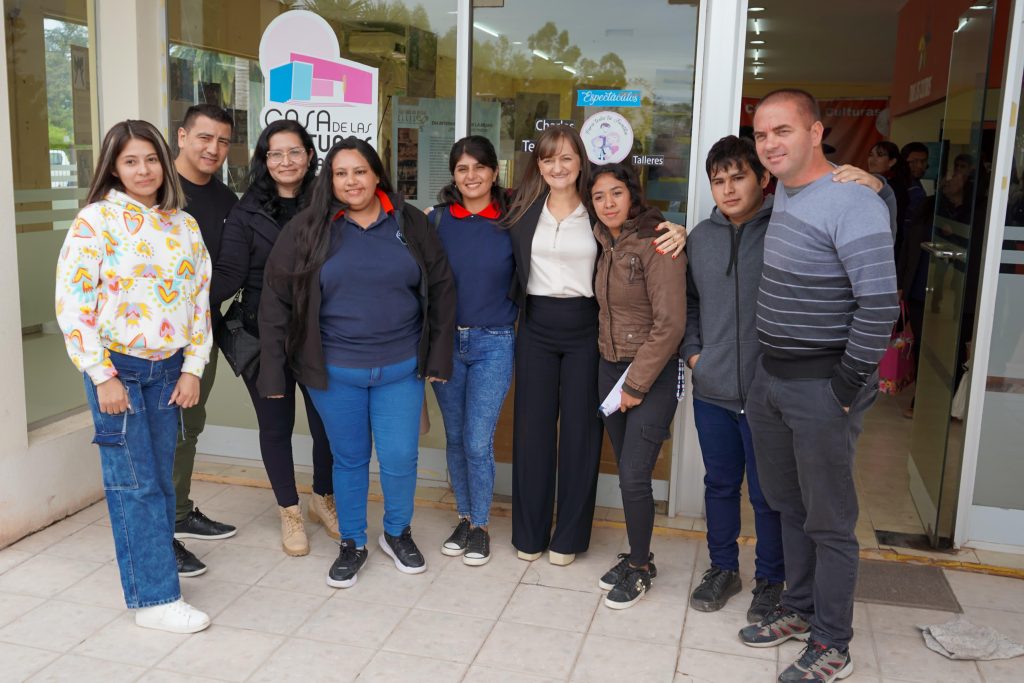 Exitosa jornada del programa Fortaleza en Las Breñas, encabezada por la vicegobernadora