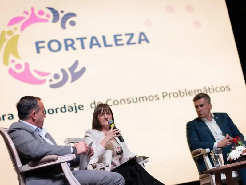 “Fortaleza es el lugar que abre puertas, que nos hace más fuertes por dentro” “Fortaleza es el lugar que abre puertas, que nos hace más fuertes por dentro”