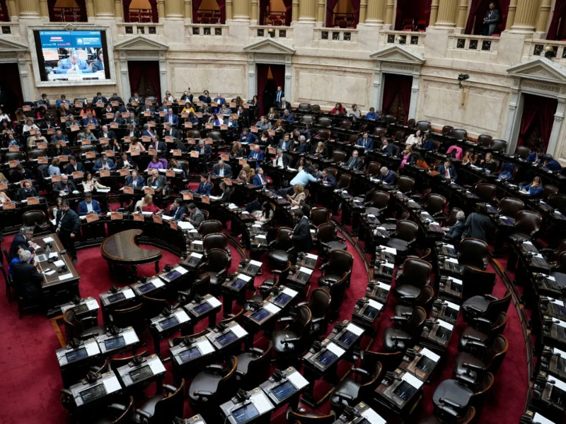 Fracasó la sesión en Diputados para tratar el aumento a jubilados y la criptoestafa Libra Fracasó la sesión en Diputados para tratar el aumento a jubilados y la criptoestafa Libra