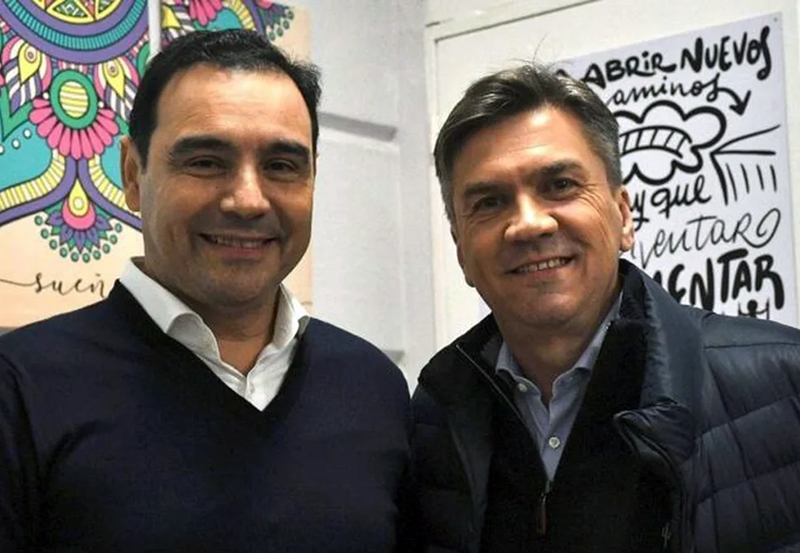 Corrientes: Valdés felicitó a Zdero por su triunfo en las elecciones del Chaco Corrientes: Valdés felicitó a Zdero por su triunfo en las elecciones del Chaco