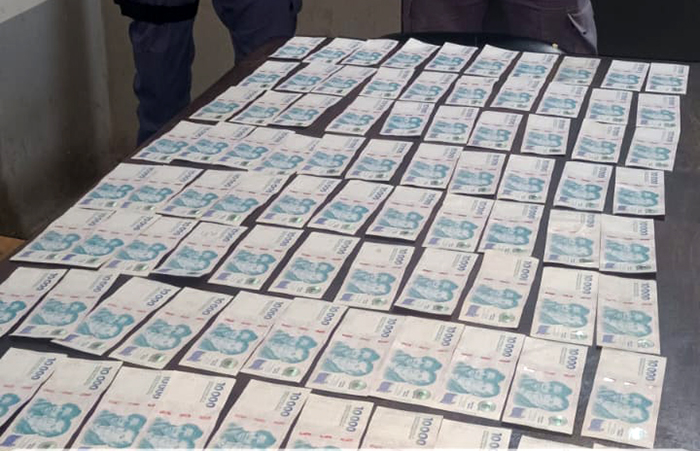 Los Frentones: investigan a una joven por el robo de millones de la casa de su suegra Los Frentones: investigan a una joven por el robo de millones de la casa de su suegra