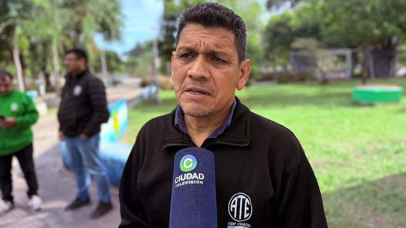 ATE Chaco rechazó el decreto que limita las huelgas: “No nos vamos a quedar con los brazos cruzados”, aseguró Chaparro ATE Chaco rechazó el decreto que limita las huelgas: “No nos vamos a quedar con los brazos cruzados”, aseguró Chaparro