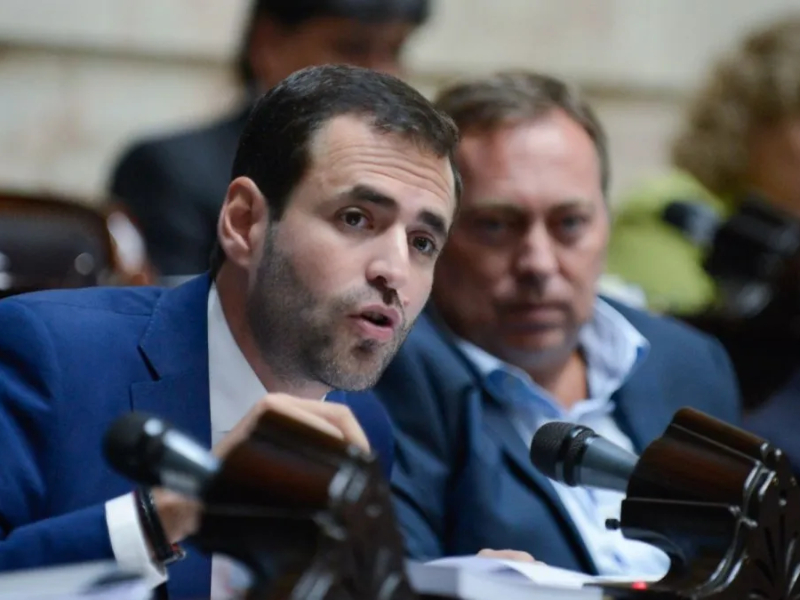 Un diputado nacional de Salta podría ser investigado en Comodoro Py por “difusión de fake news” Un diputado nacional de Salta podría ser investigado en Comodoro Py por “difusión de fake news”