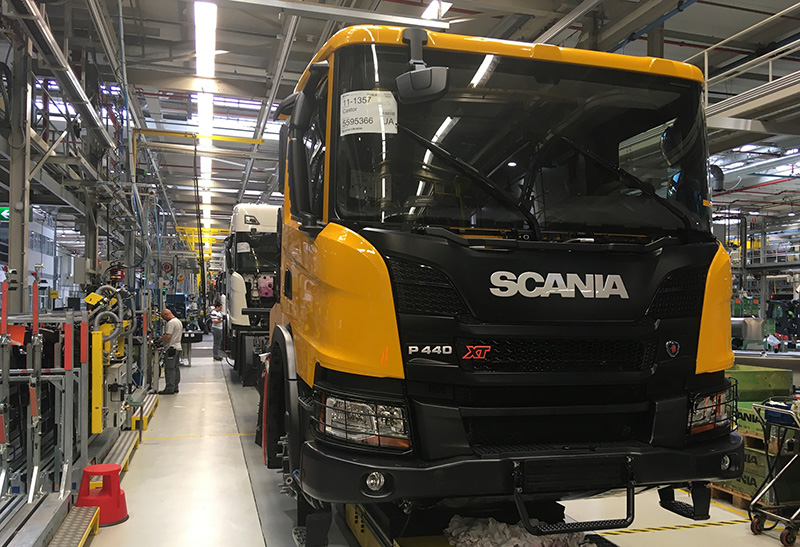 Scania paralizó su planta de Tucumán y suspendió a todo su personal: “No estamos protegiendo a la industria nacional” Scania paralizó su planta de Tucumán y suspendió a todo su personal: “No estamos protegiendo a la industria nacional”