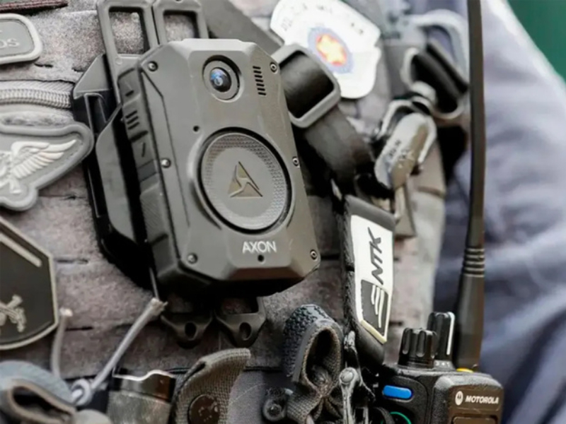 Cámaras corporales redujeron en un 76,2% el uso de la fuerza por parte de la policía militar en San Pablo Cámaras corporales redujeron en un 76,2% el uso de la fuerza por parte de la policía militar en San Pablo