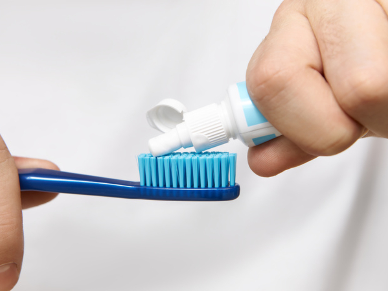 La Anmat prohibió una pasta dental de una marca reconocida por efectos adversos La Anmat prohibió una pasta dental de una marca reconocida por efectos adversos