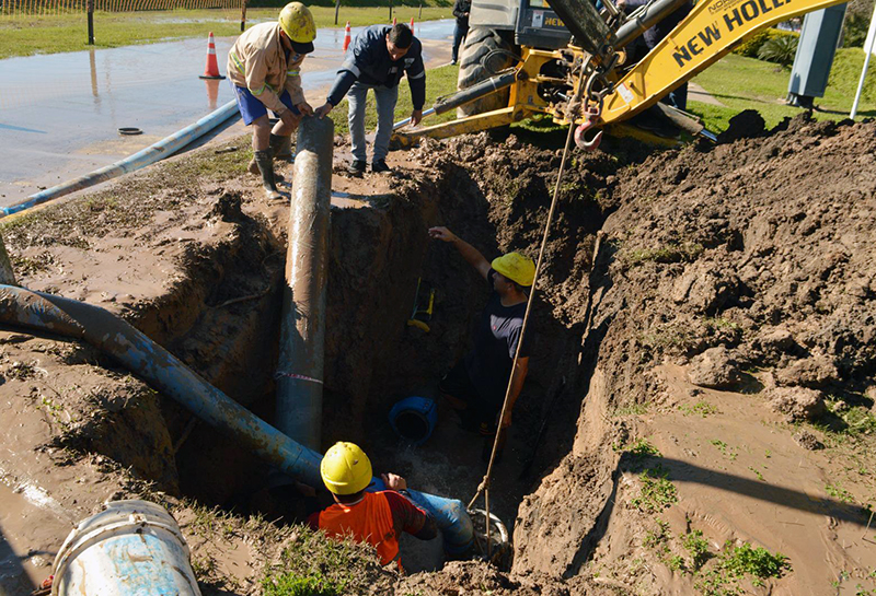 En otra rápida respuesta, SAMEEP reparó un tramo del Acueducto Norte En otra rápida respuesta, SAMEEP reparó un tramo del Acueducto Norte