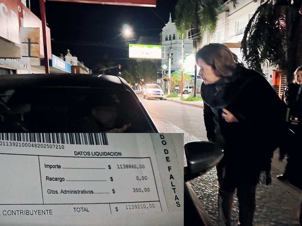 Conductor que se atrincheró en su auto terminó pagando más de un millón de pesos de multa