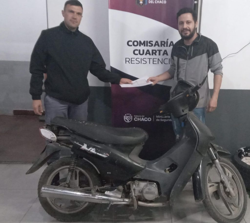 Sufrió un accidente y aprovecharon para robarle la moto Sufrió un accidente y aprovecharon para robarle la moto